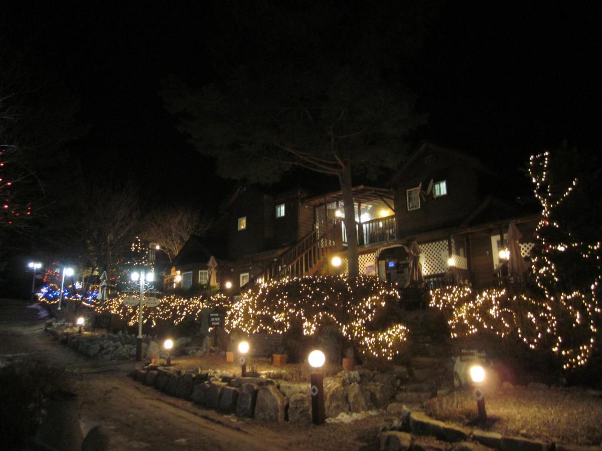 Mayfair Deneb Pension Pyeongchang Exterior foto